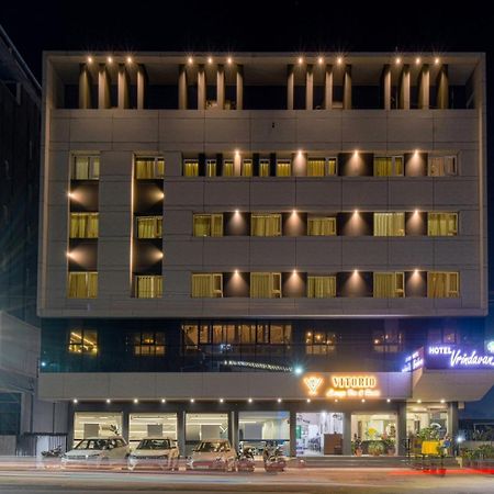Hotel Vrindavan Deluxe Colhapur Exterior foto